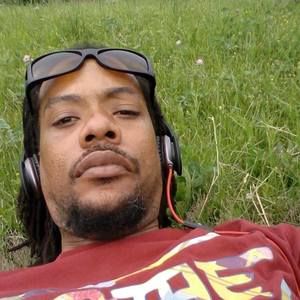 Meet your Posher, Everette